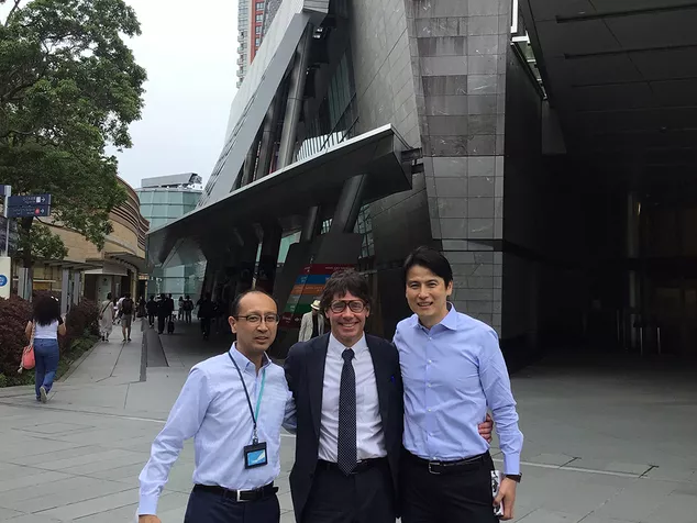 David Sanker posing with Takashi Nakatsuka and Yukio Oishi.
